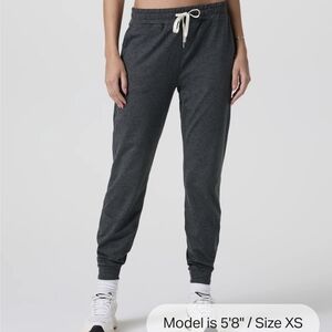 Vuori Charcoal Drawstring Joggers - Dark Gray
